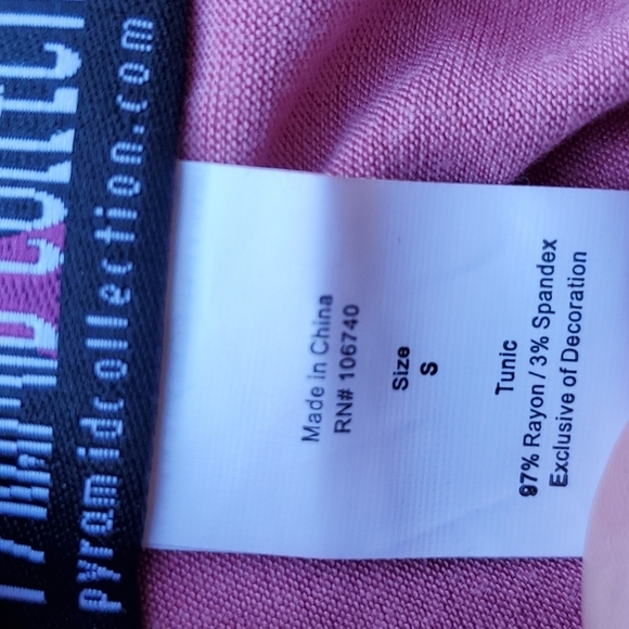 The Pyramid Collection Red Layered Lagenlook Vest and Tunic with Ruffles S - Picture 9 of 9